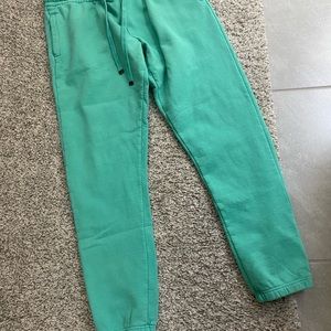 Talentless Sweatpants heavyweight cotton, great condition! Fits like a large!